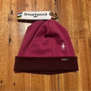 Smartwool Sport Beanie Merino Wool Reversible Cuffed Festive Fuchsia Heather